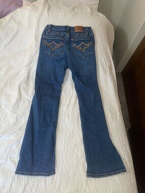 Shyanne bootcut jeans size 29